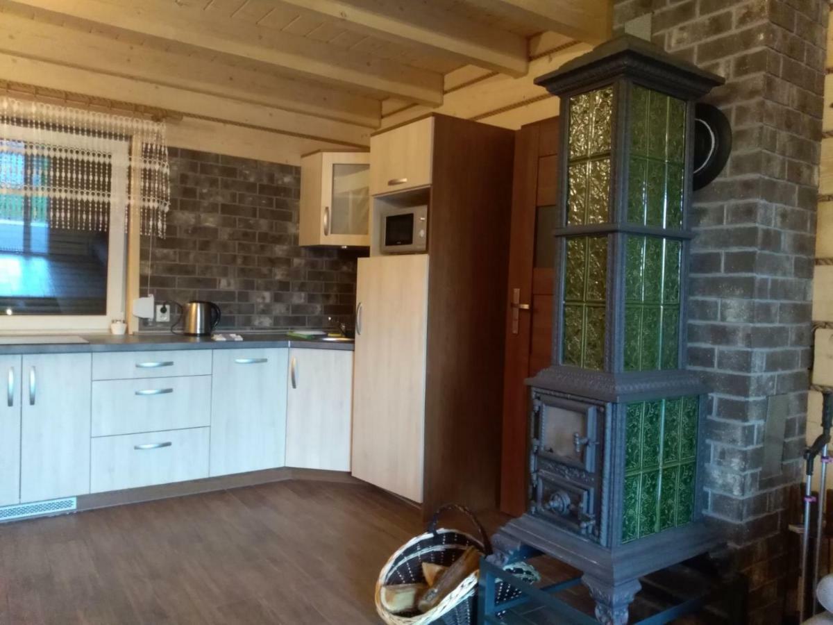 Bacowki Nad Jeziorem Goszcza Lubrza  Exterior foto