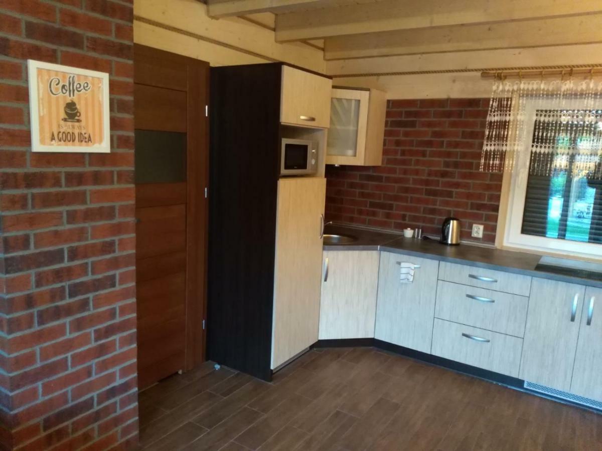 Bacowki Nad Jeziorem Goszcza Lubrza  Exterior foto